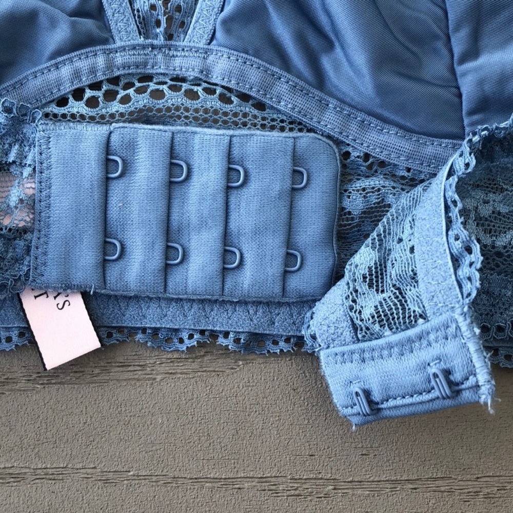 Victoria’s Secret Dusty Blue Lace Halter Neck Bralette M - Picture 7 of 7